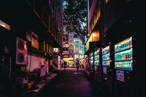 全球十大自動售貨機(jī)盤點(diǎn)，腦洞不夠用！